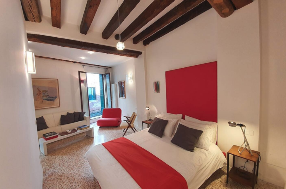 Saint Marc appartement CANAL et PATIO à louer