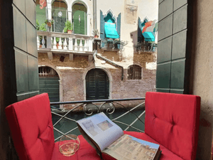 canal-view-apartment-venice